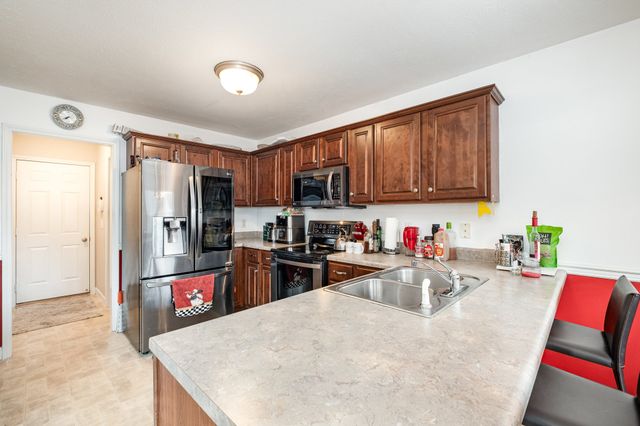 632 Ken Pilkerton Dr, Smyrna, TN 37167