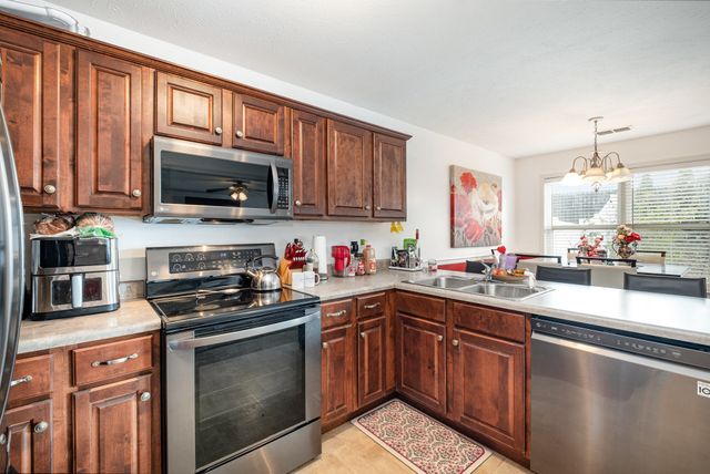 632 Ken Pilkerton Dr, Smyrna, TN 37167