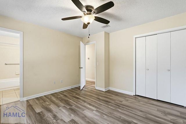 234 Deerwood Drive, Hinesville, GA 31313