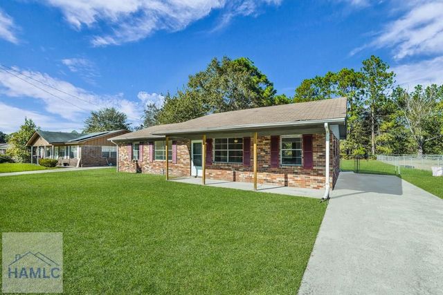 234 Deerwood Drive, Hinesville, GA 31313