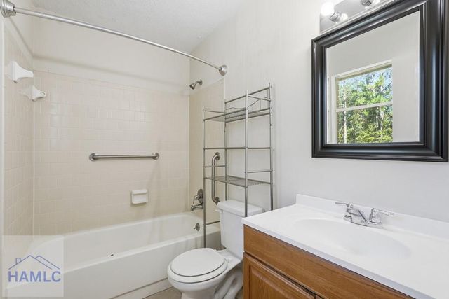 234 Deerwood Drive, Hinesville, GA 31313