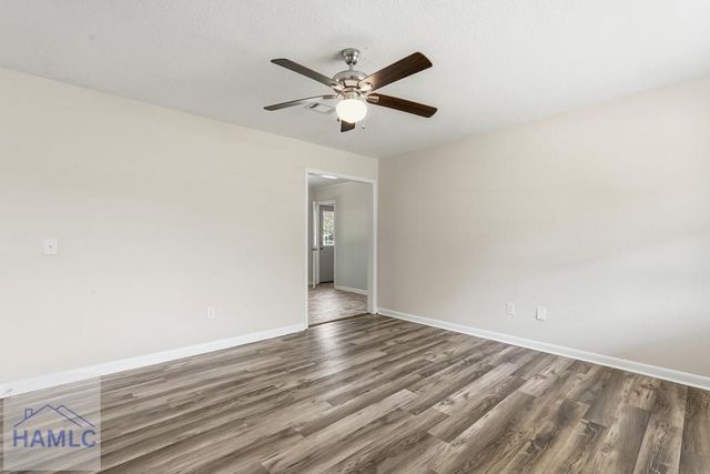 234 Deerwood Drive, Hinesville, GA 31313