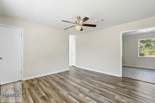 234 Deerwood Drive, Hinesville, GA 31313