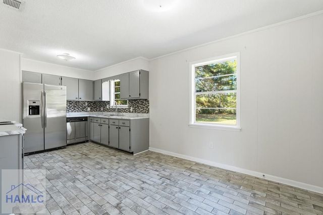 234 Deerwood Drive, Hinesville, GA 31313