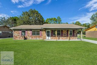 234 Deerwood Drive, Hinesville, GA 31313