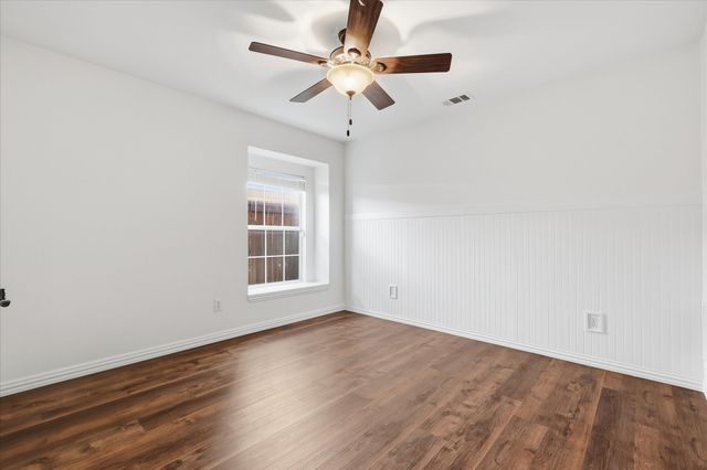 8210 Carter Street, Lantana, TX 76226