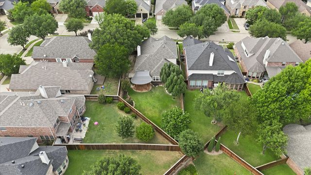 8210 Carter Street, Lantana, TX 76226