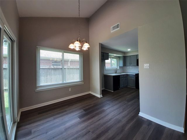 8406 Woodland Willows Drive, Houston, TX 77083