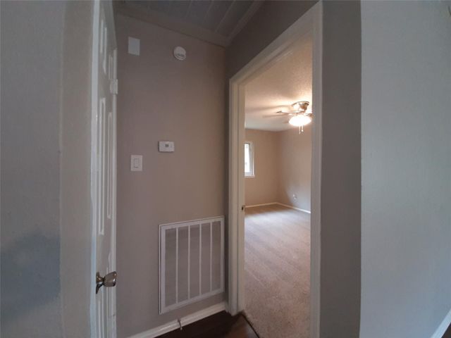 8406 Woodland Willows Drive, Houston, TX 77083