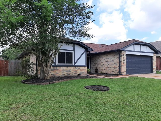 8406 Woodland Willows Drive, Houston, TX 77083