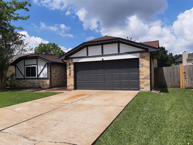 8406 Woodland Willows Drive, Houston, TX 77083