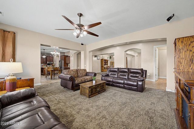 3163 E ORIOLE Drive, Gilbert, AZ 85297