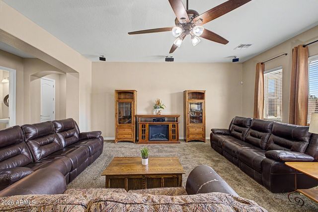 3163 E ORIOLE Drive, Gilbert, AZ 85297