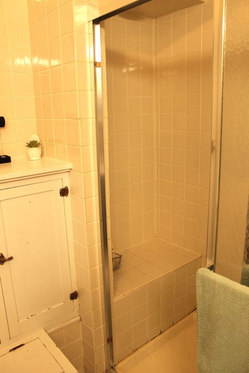 Image 29 of property listing at 200 E Bennett Street E, Salem, IL 62881