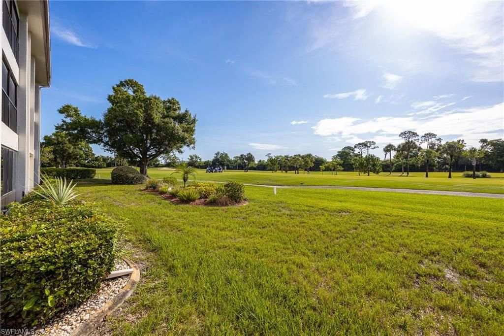 5905 Trailwinds DR 812, FORT MYERS, FL 33907 — photo 2