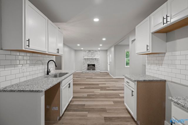 3706 Oakdale Court NW, Huntsville, AL 35810