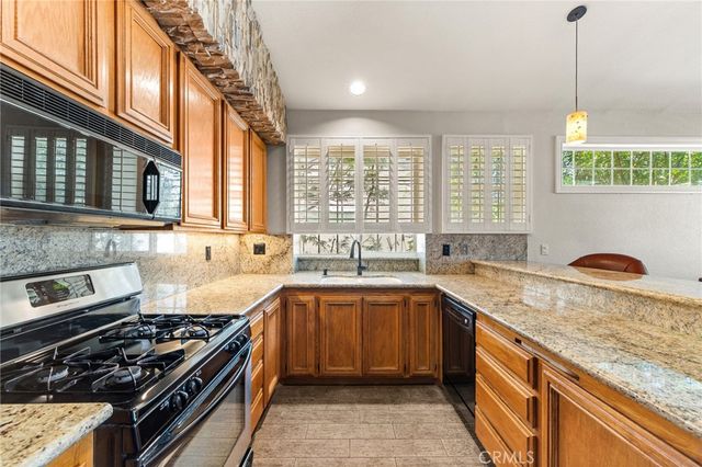 22 Villa Milano, Lake Elsinore, CA 92532
