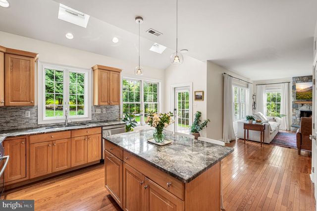232 VINCENT RD, Paoli, PA 19301