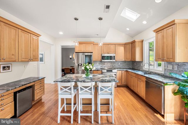 232 VINCENT RD, Paoli, PA 19301