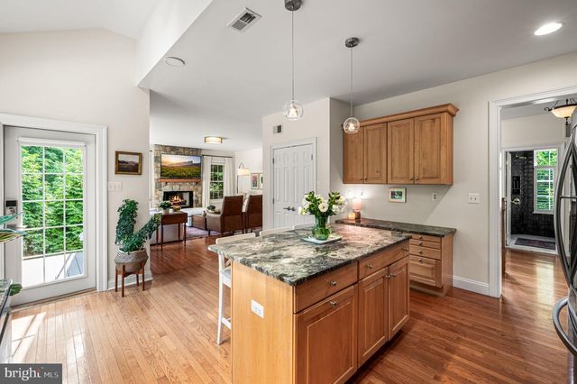232 VINCENT RD, Paoli, PA 19301