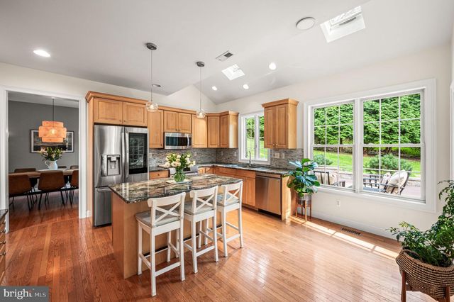 232 VINCENT RD, Paoli, PA 19301