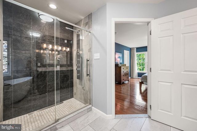 232 VINCENT RD, Paoli, PA 19301
