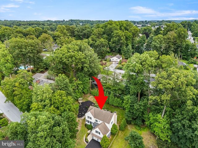 232 VINCENT RD, Paoli, PA 19301