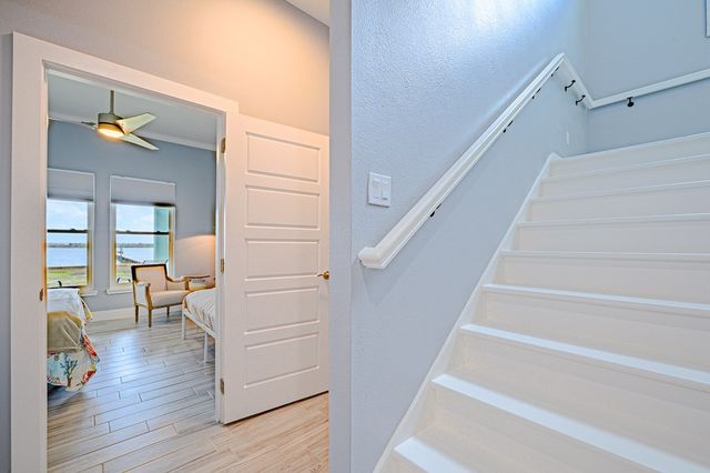 9 Northpointe Dr, Rockport, TX 78382