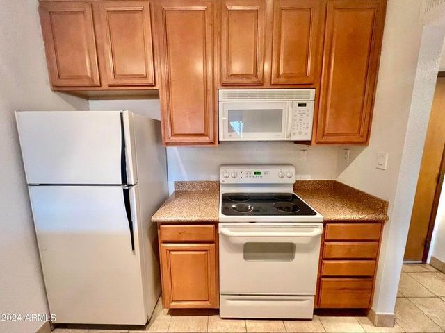 7625 E Camelback Road 415A, Scottsdale, AZ 85251