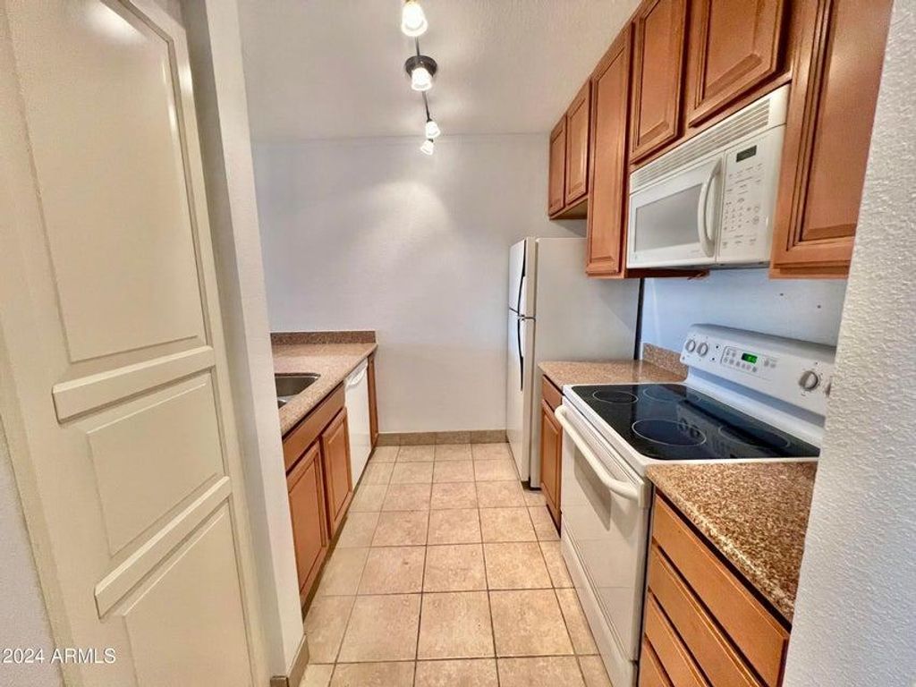 7625 E Camelback Road 415A, Scottsdale, AZ 85251