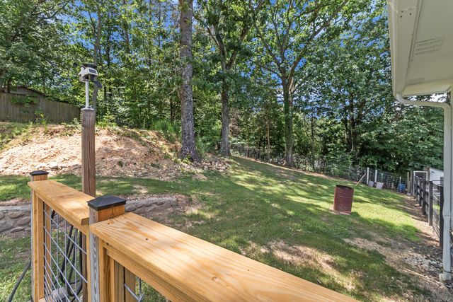 8831 E Ridge Trail Road, Soddy Daisy, TN 37379