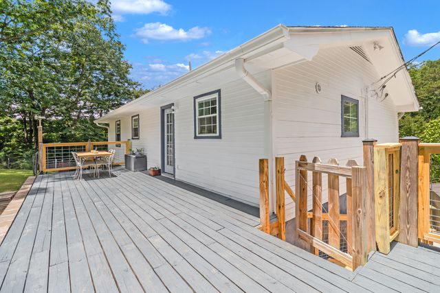 8831 E Ridge Trail Road, Soddy Daisy, TN 37379