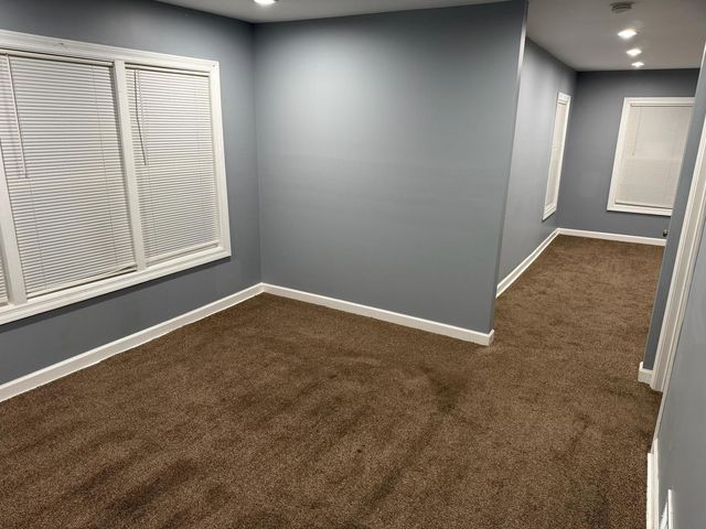 12005 S La Salle Street 2, Chicago, IL 60628