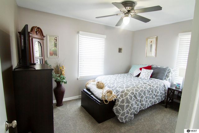 6929 Adams Street, Lincoln, NE 68507