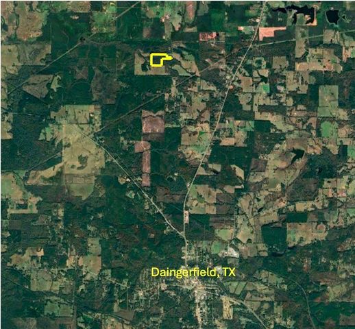 3203 Russell Road, Daingerfield, TX 75638