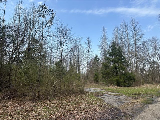 3203 Russell Road, Daingerfield, TX 75638