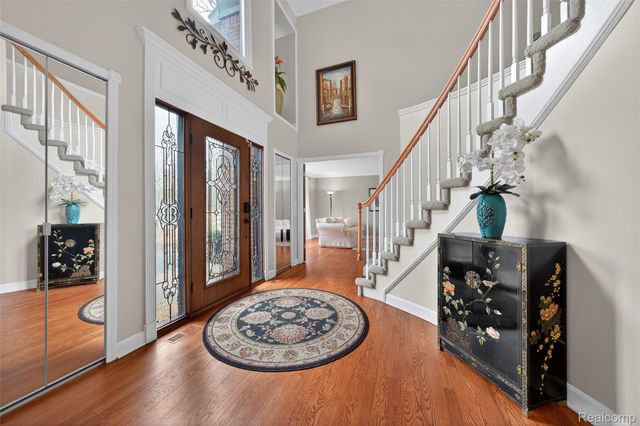 3899 S Elder Road, West Bloomfield Charter Township, MI 48324