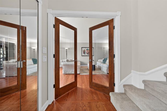 3899 S Elder Road, West Bloomfield Charter Township, MI 48324