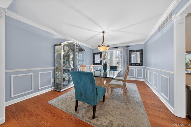 3899 S Elder Road, West Bloomfield Charter Township, MI 48324