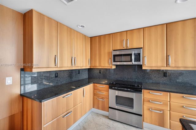 16500 Collins Avenue TS3, Sunny Isles Beach, FL 33160