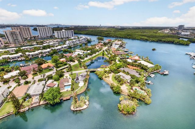 16500 Collins Avenue TS3, Sunny Isles Beach, FL 33160