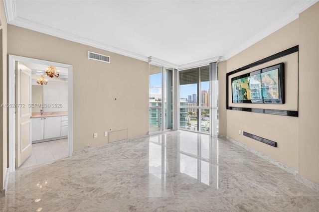 16500 Collins Avenue TS3, Sunny Isles Beach, FL 33160
