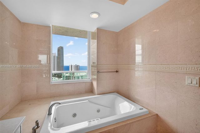 16500 Collins Avenue TS3, Sunny Isles Beach, FL 33160