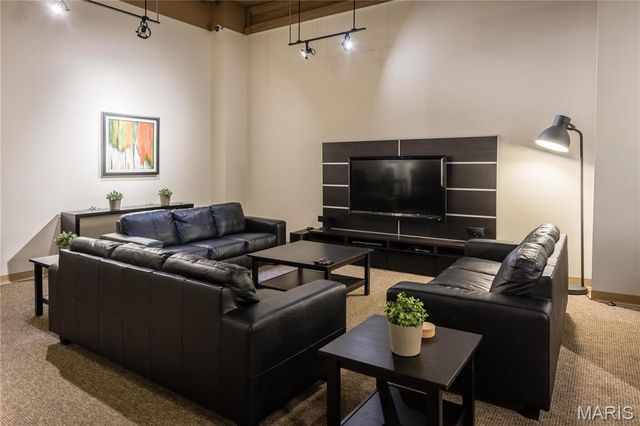 1501 Locust Street 908, St Louis, MO 63103