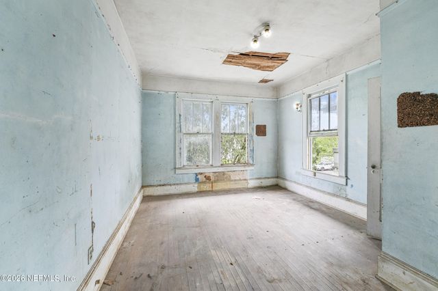 2319 COLLEGE Street, Jacksonville, FL 32204