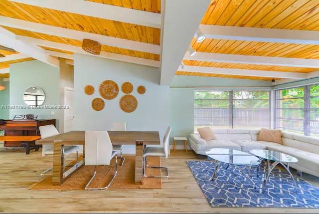 2443 Tortugas Ln, Fort Lauderdale, FL 33312