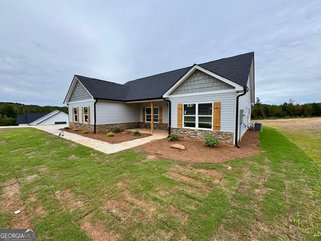 825 Dortch Road, Eastanollee, GA 30538