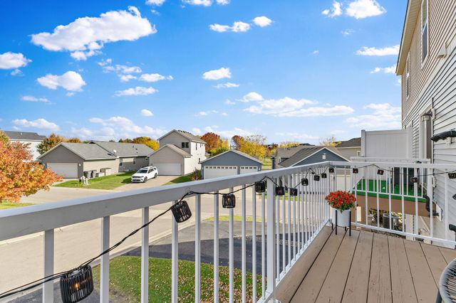 3115 Clover Ridge Drive, Chaska, MN 55318