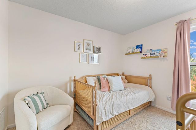 3115 Clover Ridge Drive, Chaska, MN 55318