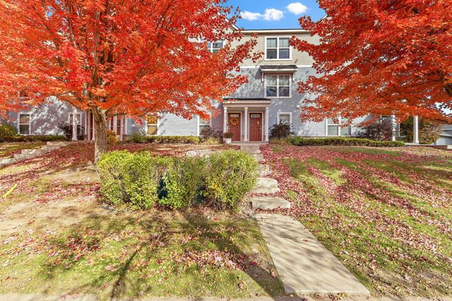 3115 Clover Ridge Drive, Chaska, MN 55318